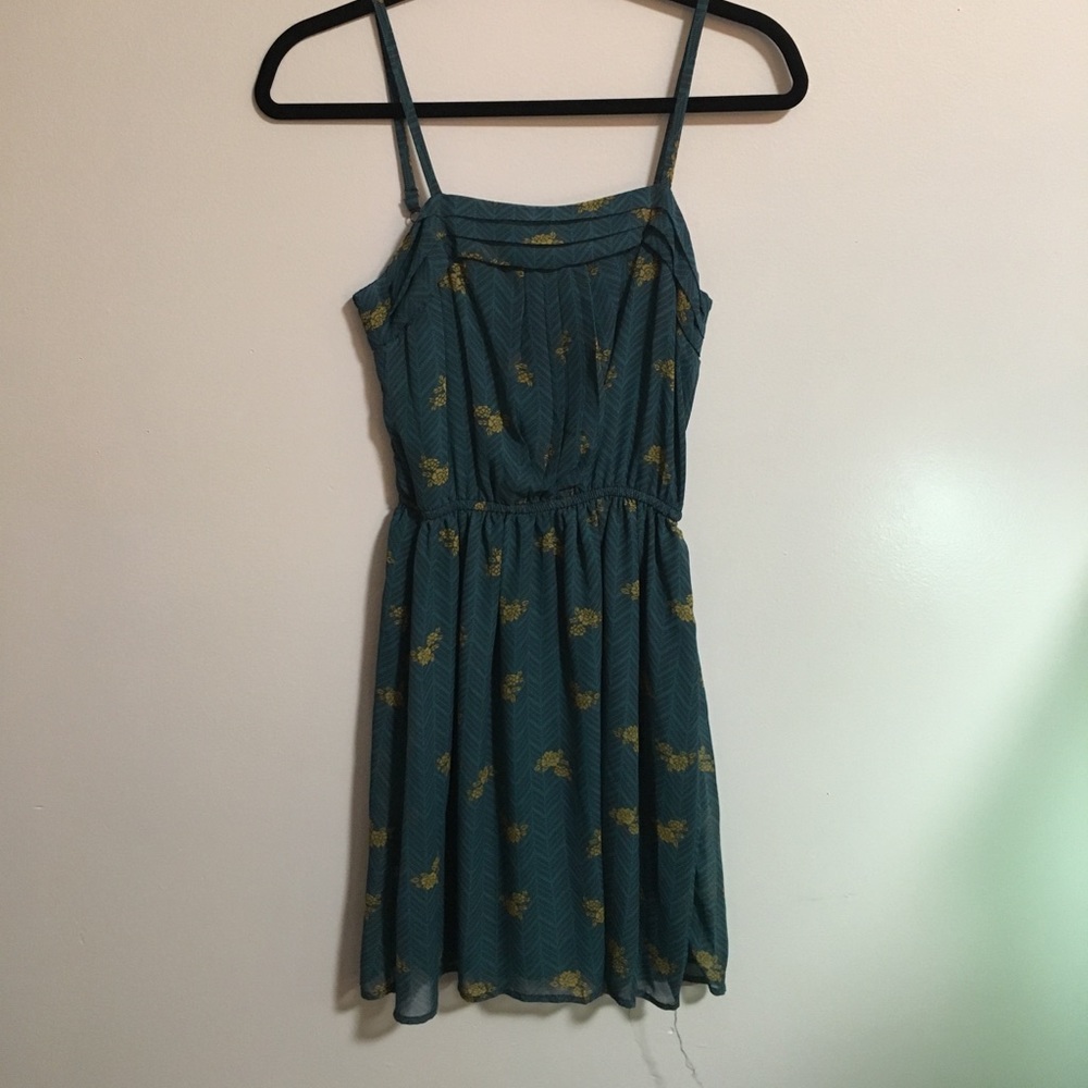 casual green and gold sundress